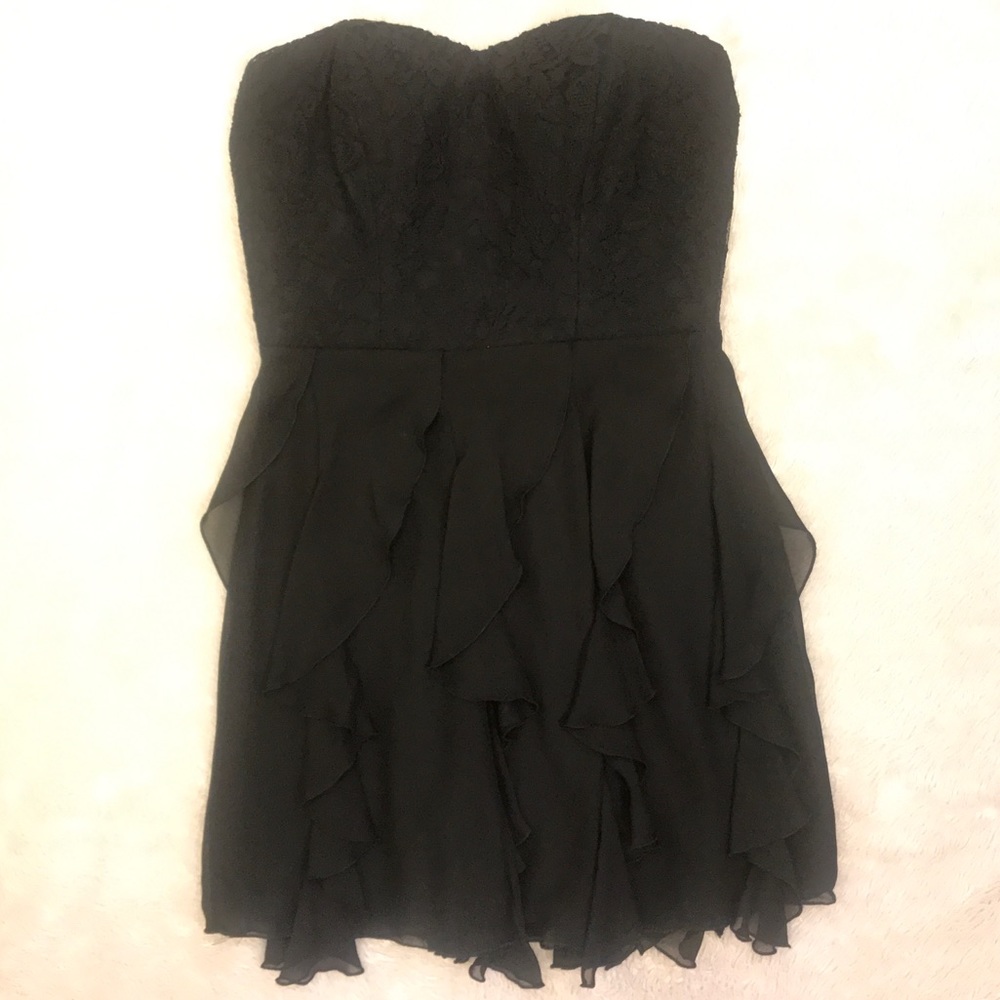 SPEECHLESS strapless dress
